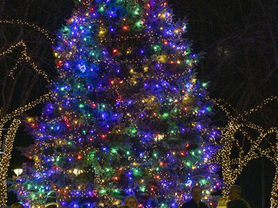 Kettering's holiday light tour is set.